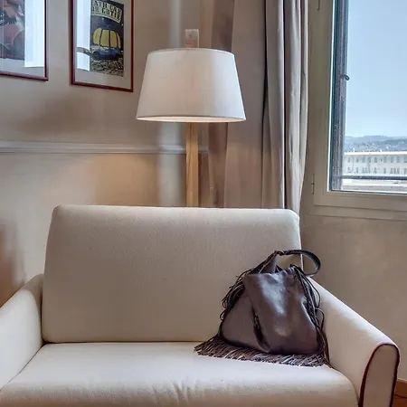 Apartment Mamo - Thelma & Louise Florenz